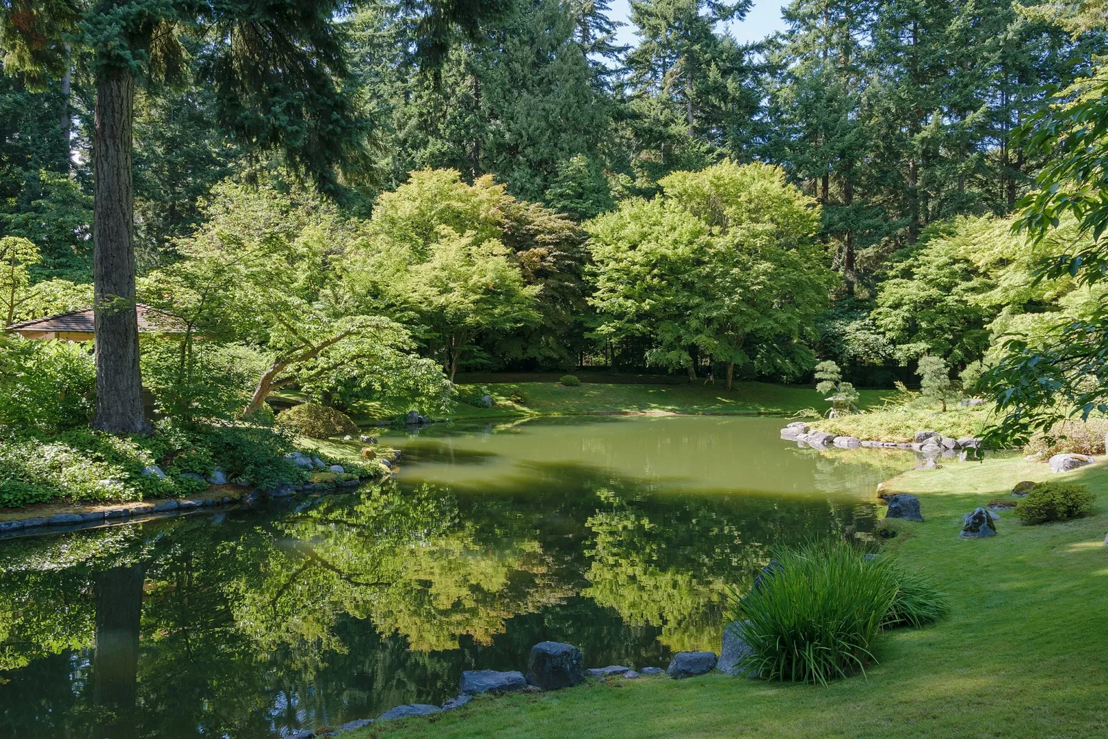 Nitobe Memorial Garden