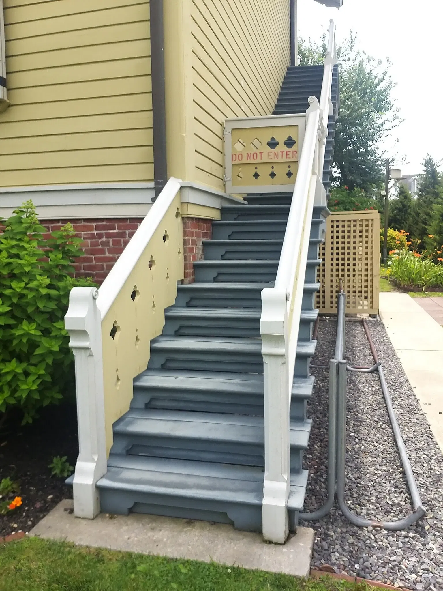 Hereford Inlet Light