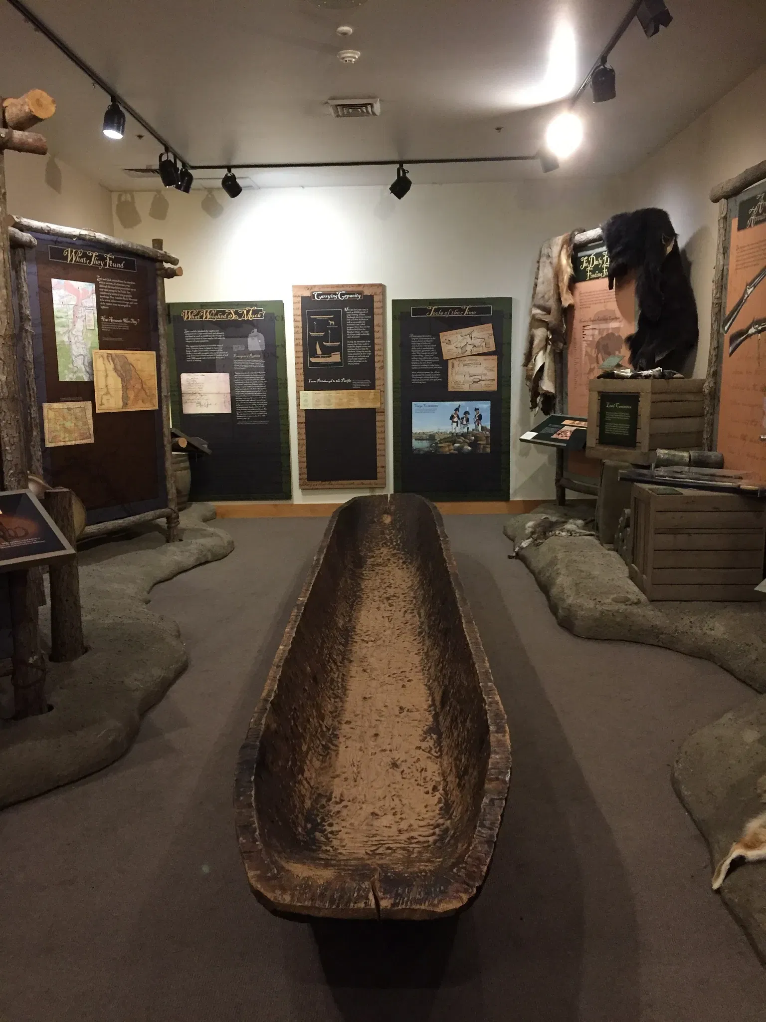 Columbia Gorge Discovery Center