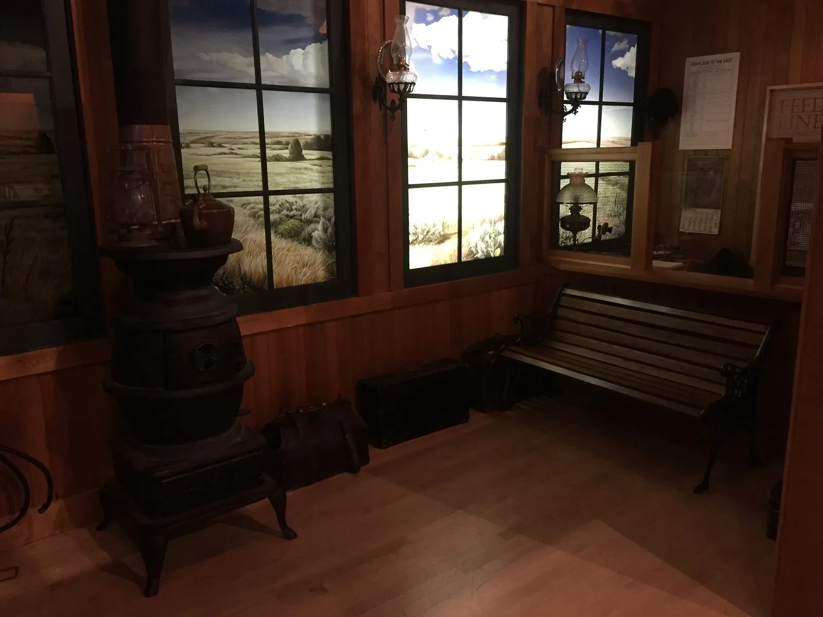 Columbia Gorge Discovery Center