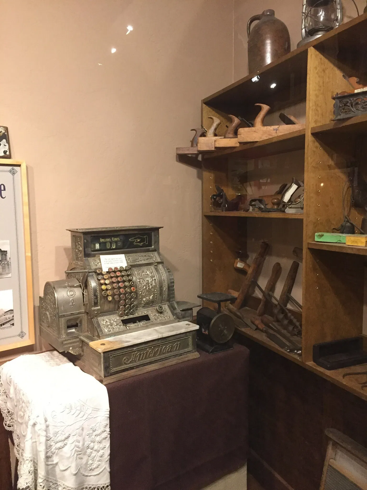 Columbia Gorge Discovery Center