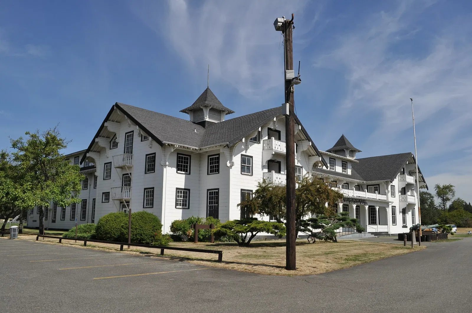 Lewis Army Museum - U.S. Army Center of Military History