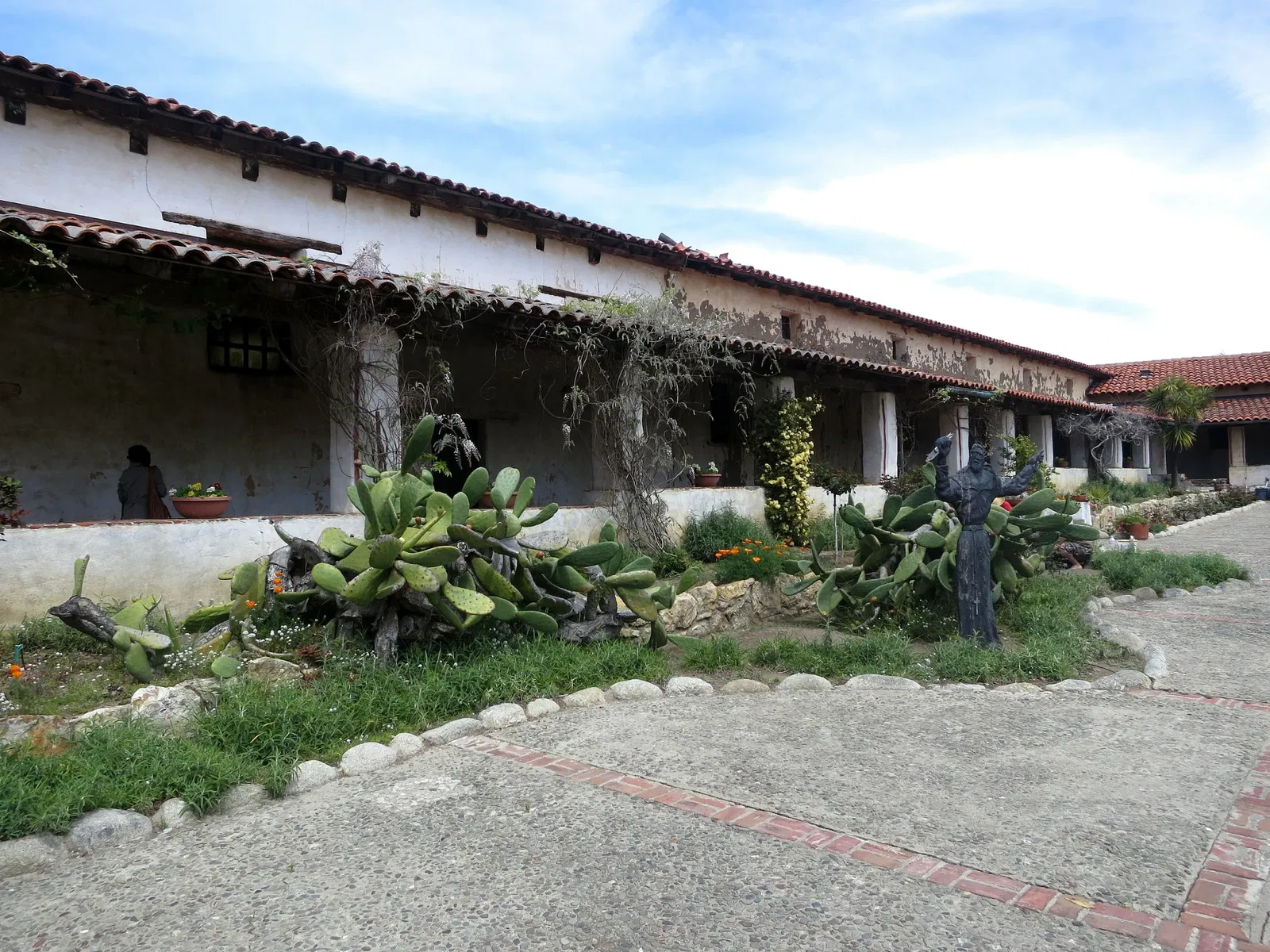Mission San Carlos Borromeo De Carmelo