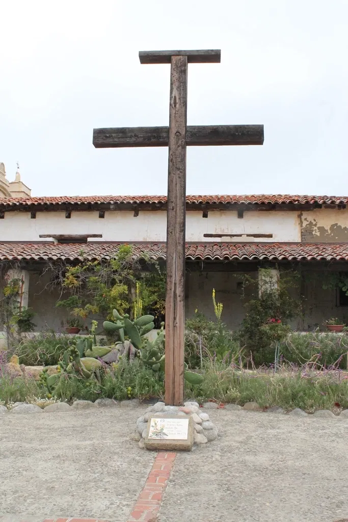 Mission San Carlos Borromeo De Carmelo