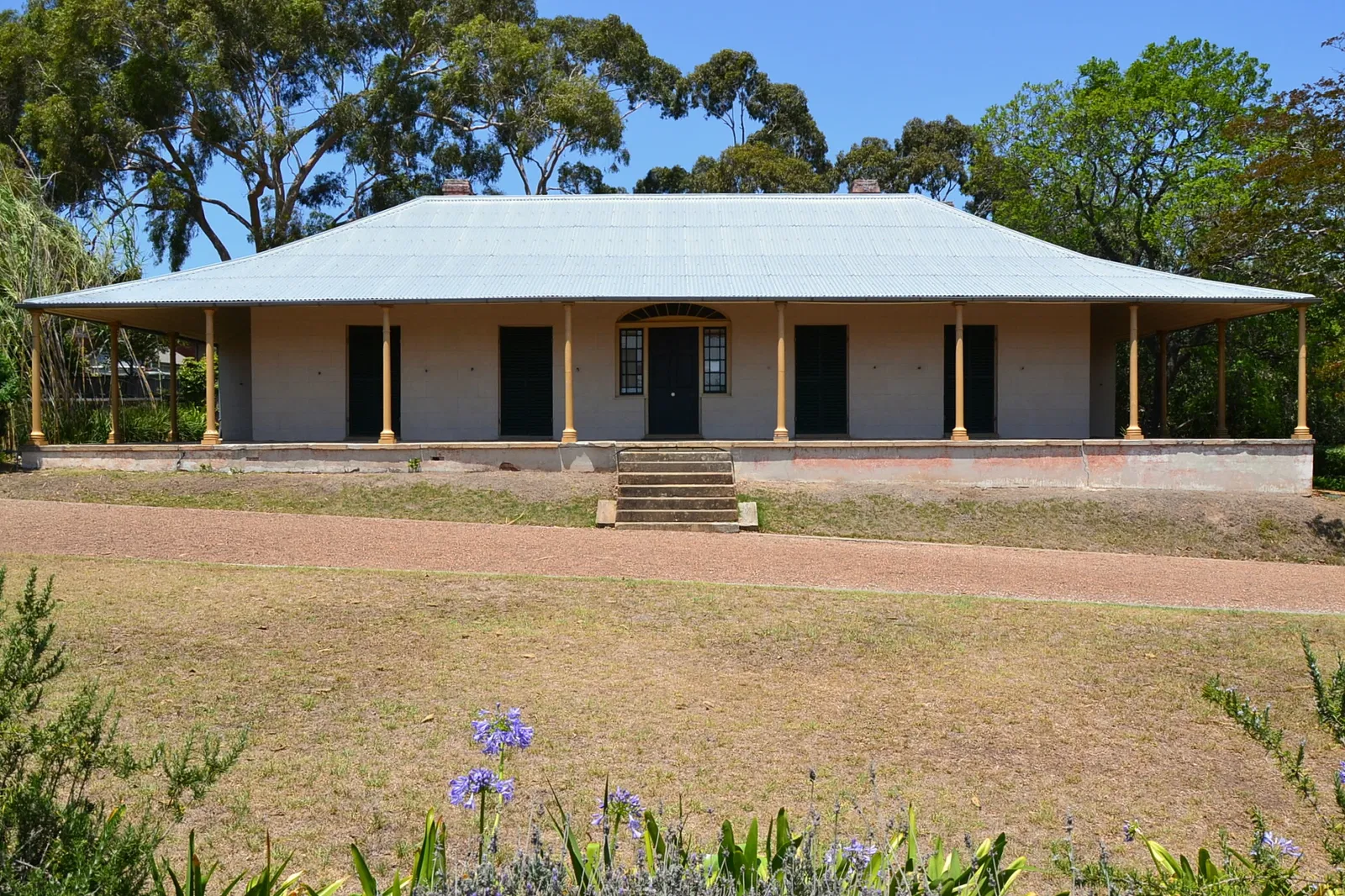 Experiment Farm Cottage