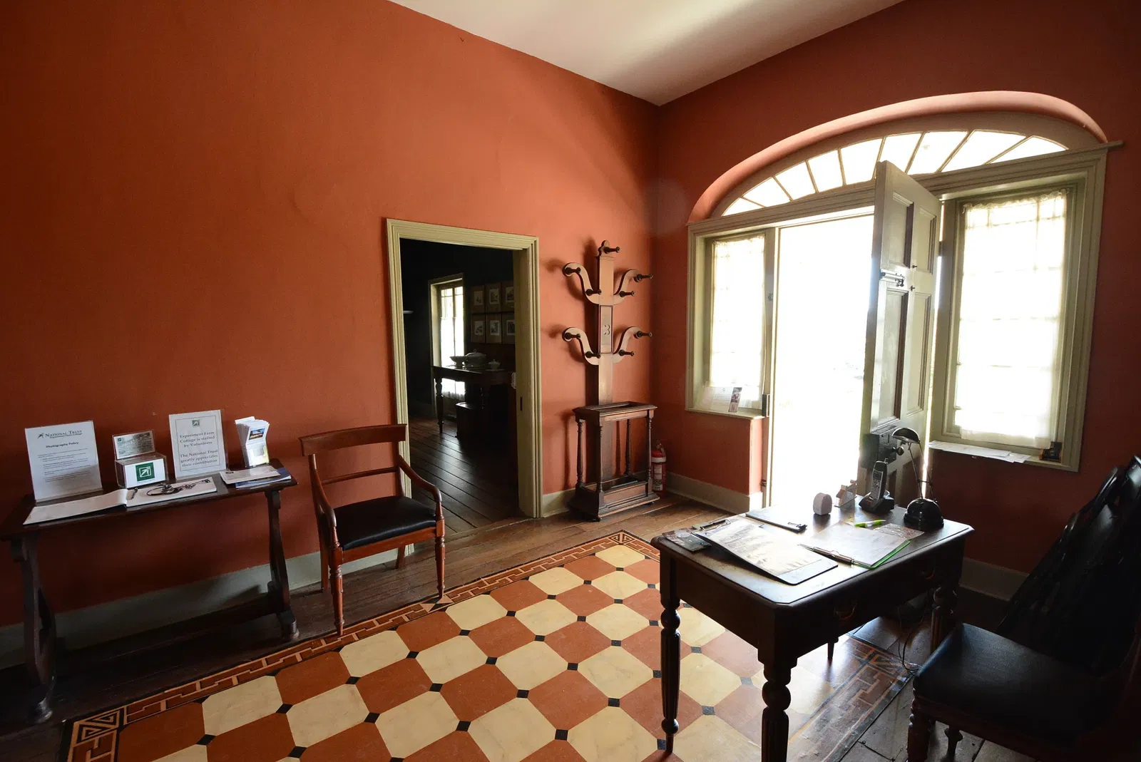 Experiment Farm Cottage