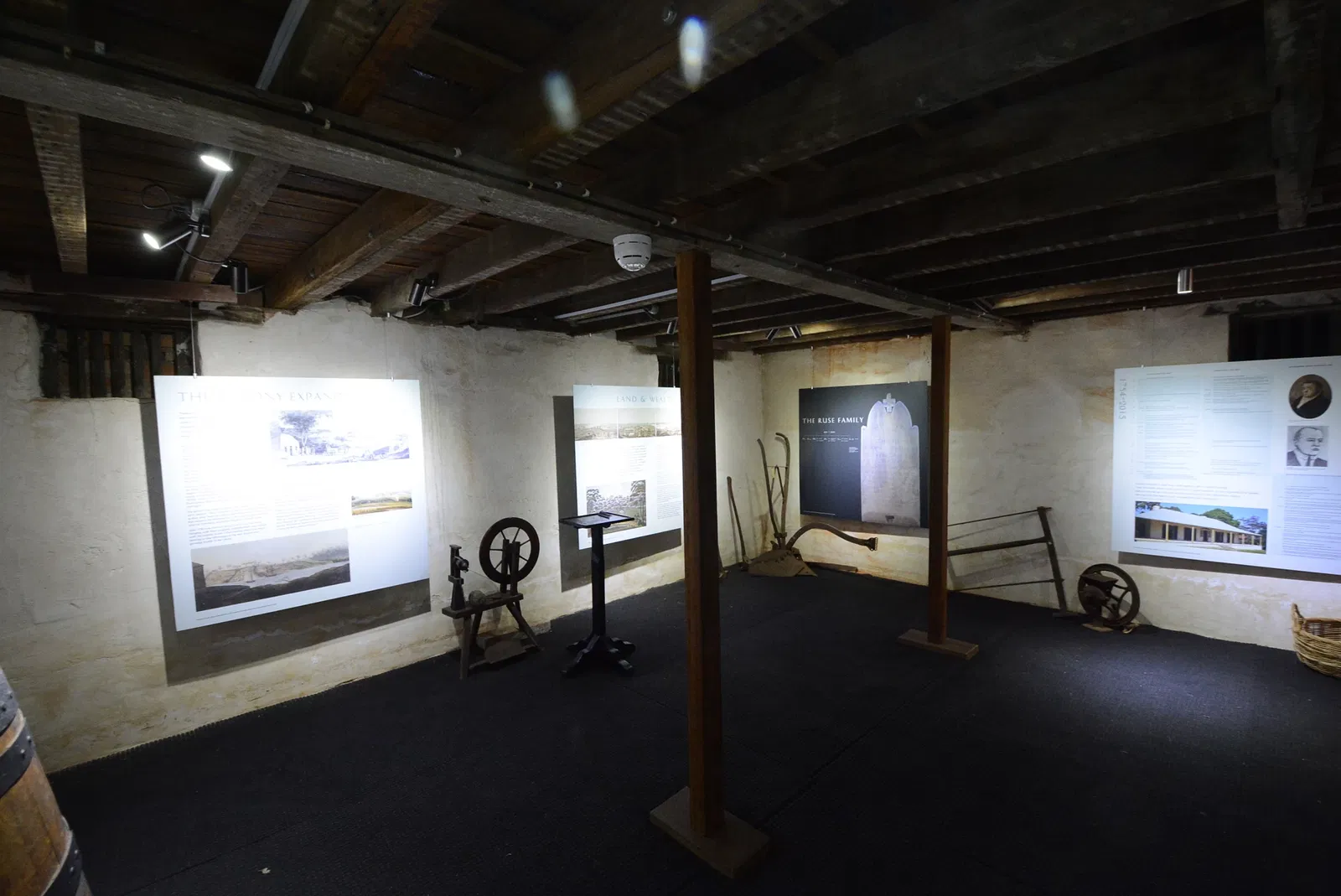 Experiment Farm Cottage