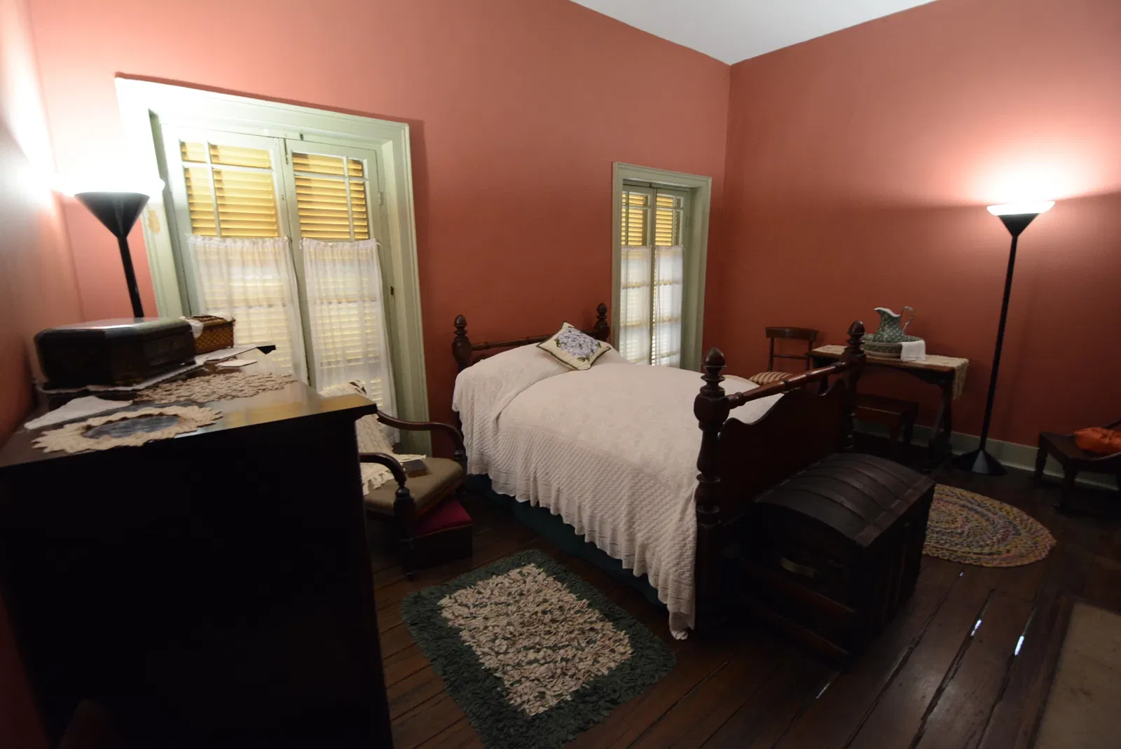 Experiment Farm Cottage