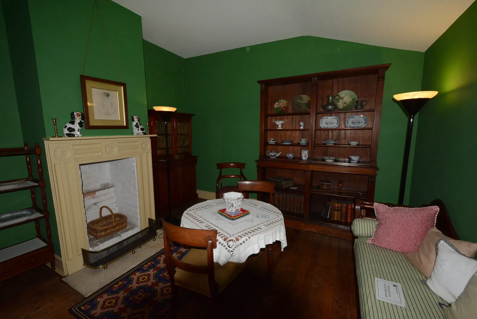 Experiment Farm Cottage