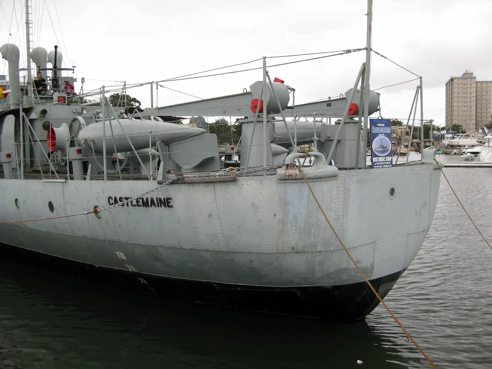HMAS Castlemaine (J244)