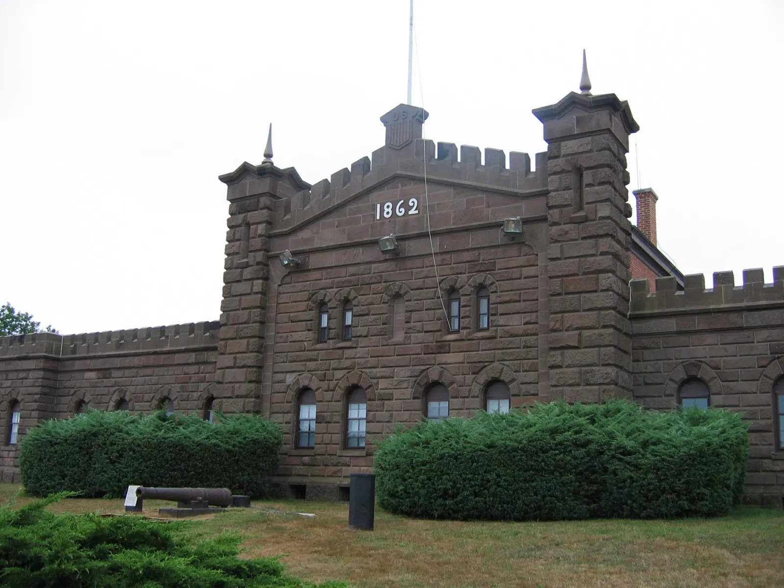 Twin Lights Historical Society Lighthouse