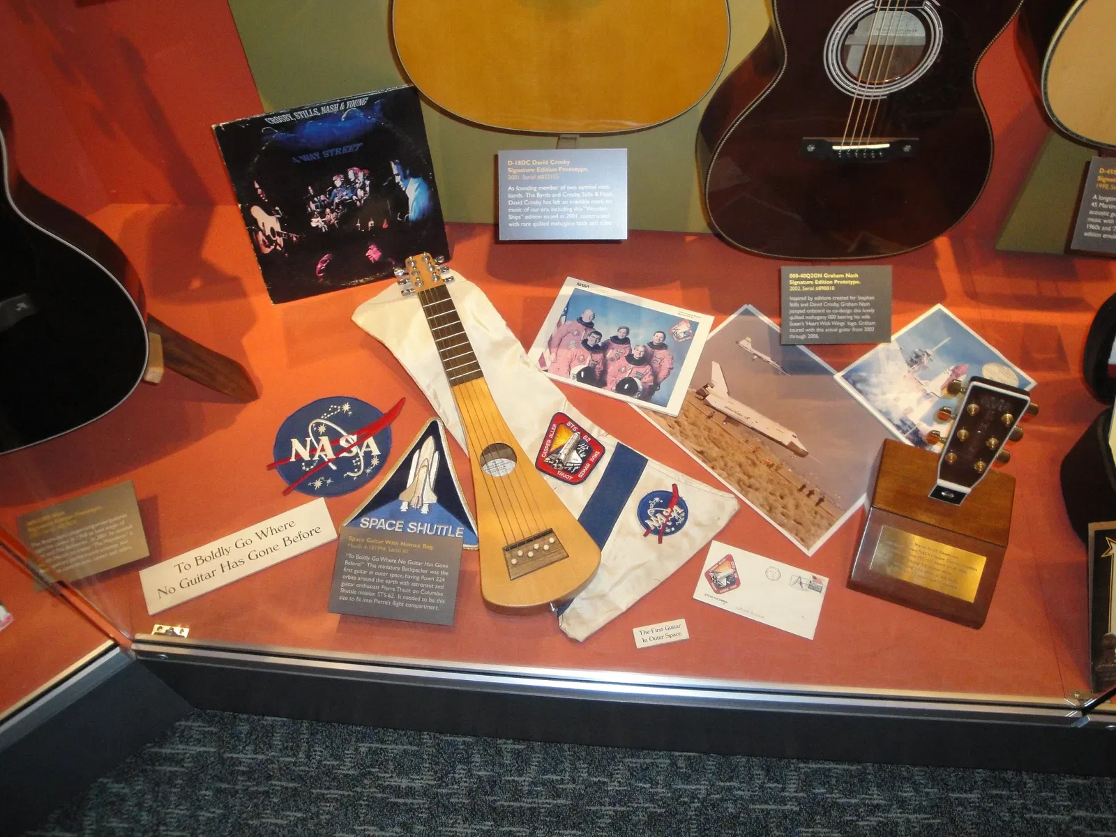 Martin Guitar Museum