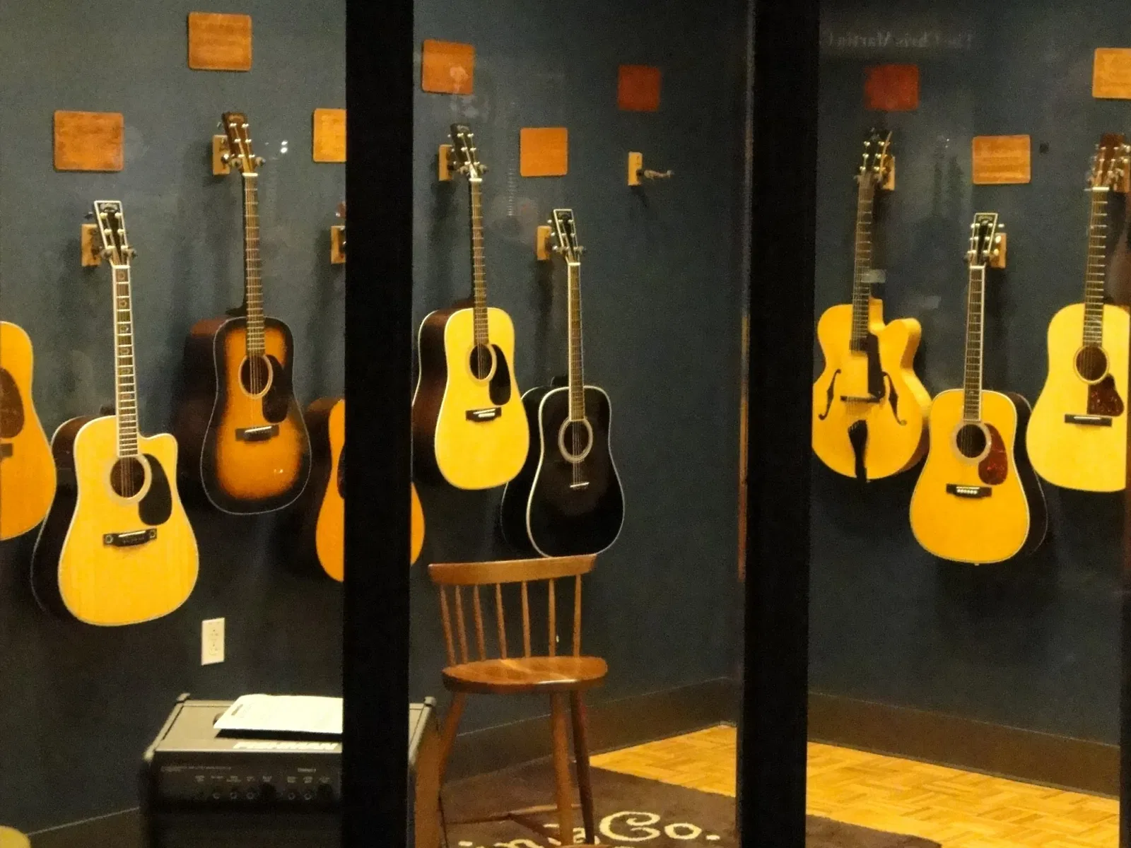 Martin Guitar Museum