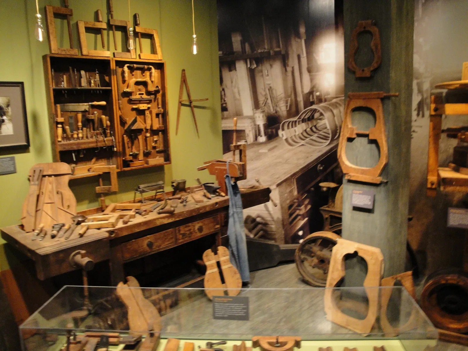 Martin Guitar Museum