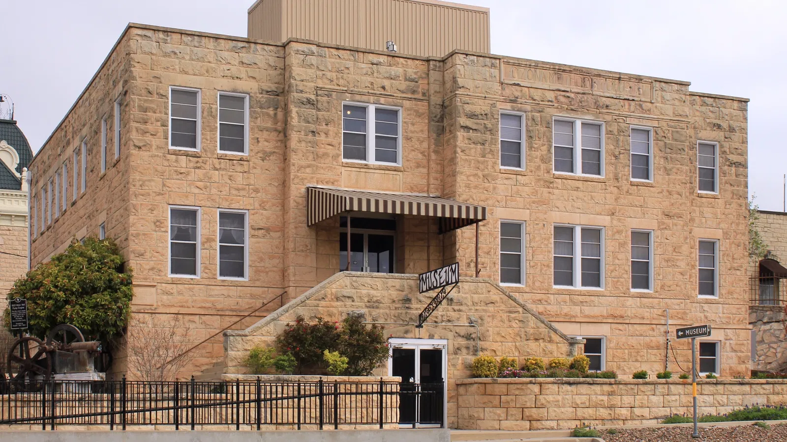 Crockett County Museum