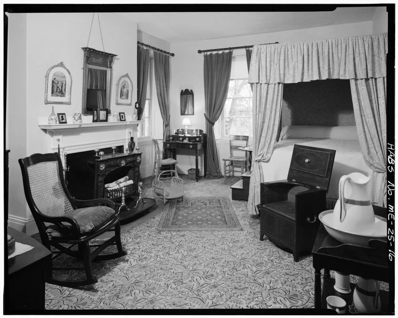 The Black House - Woodlawn Museum