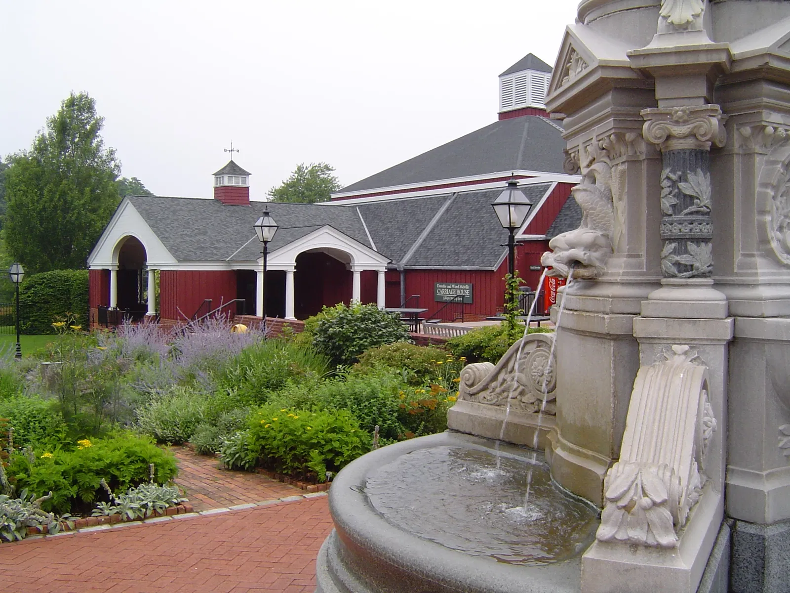 The Long Island Museum