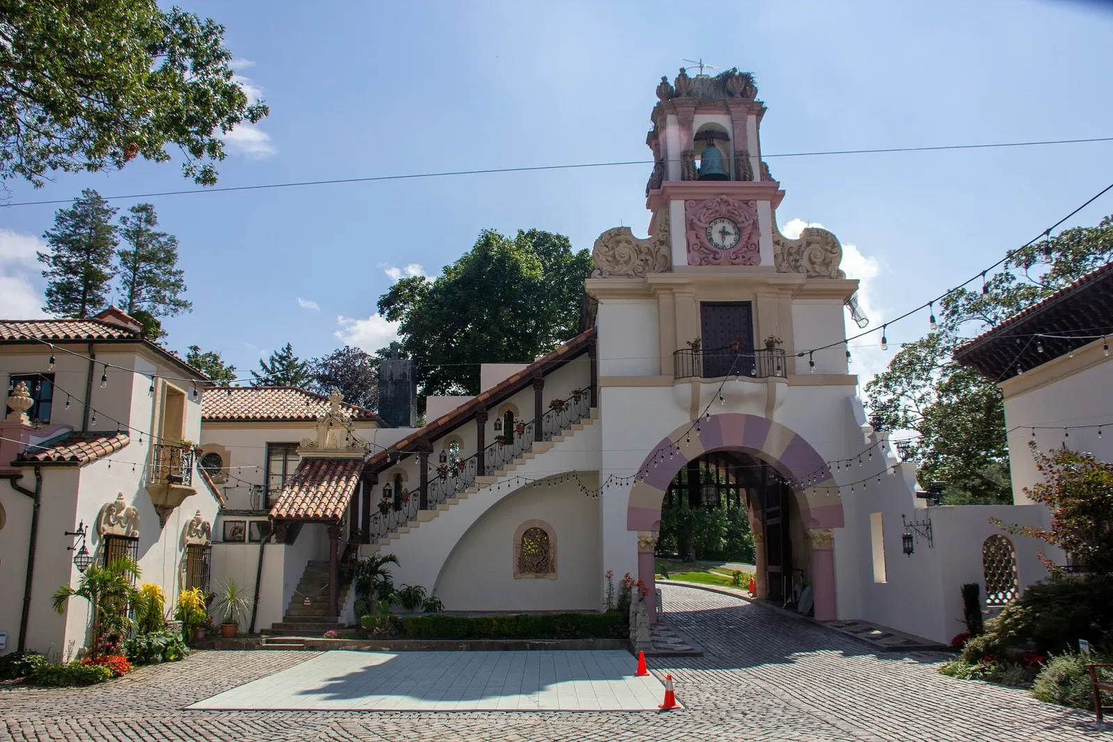 Vanderbilt Museum, Mansion, and Planetarium