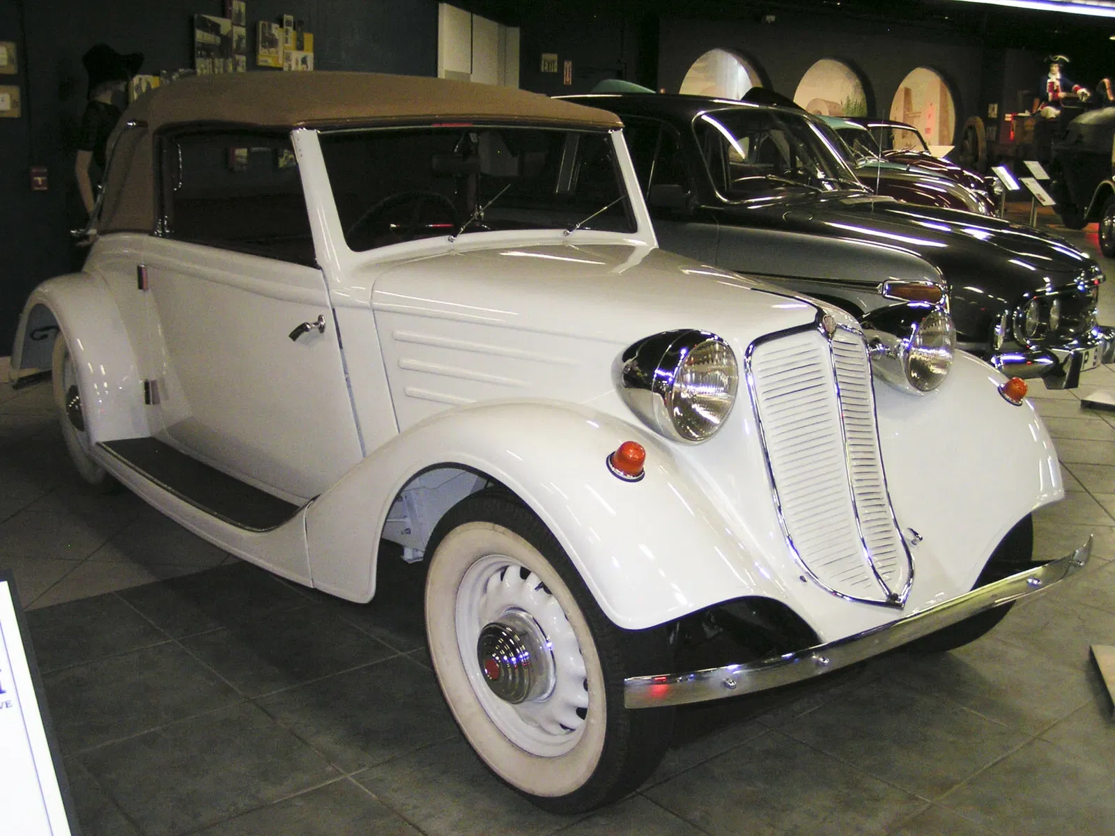 Tampa Bay Automobile Museum