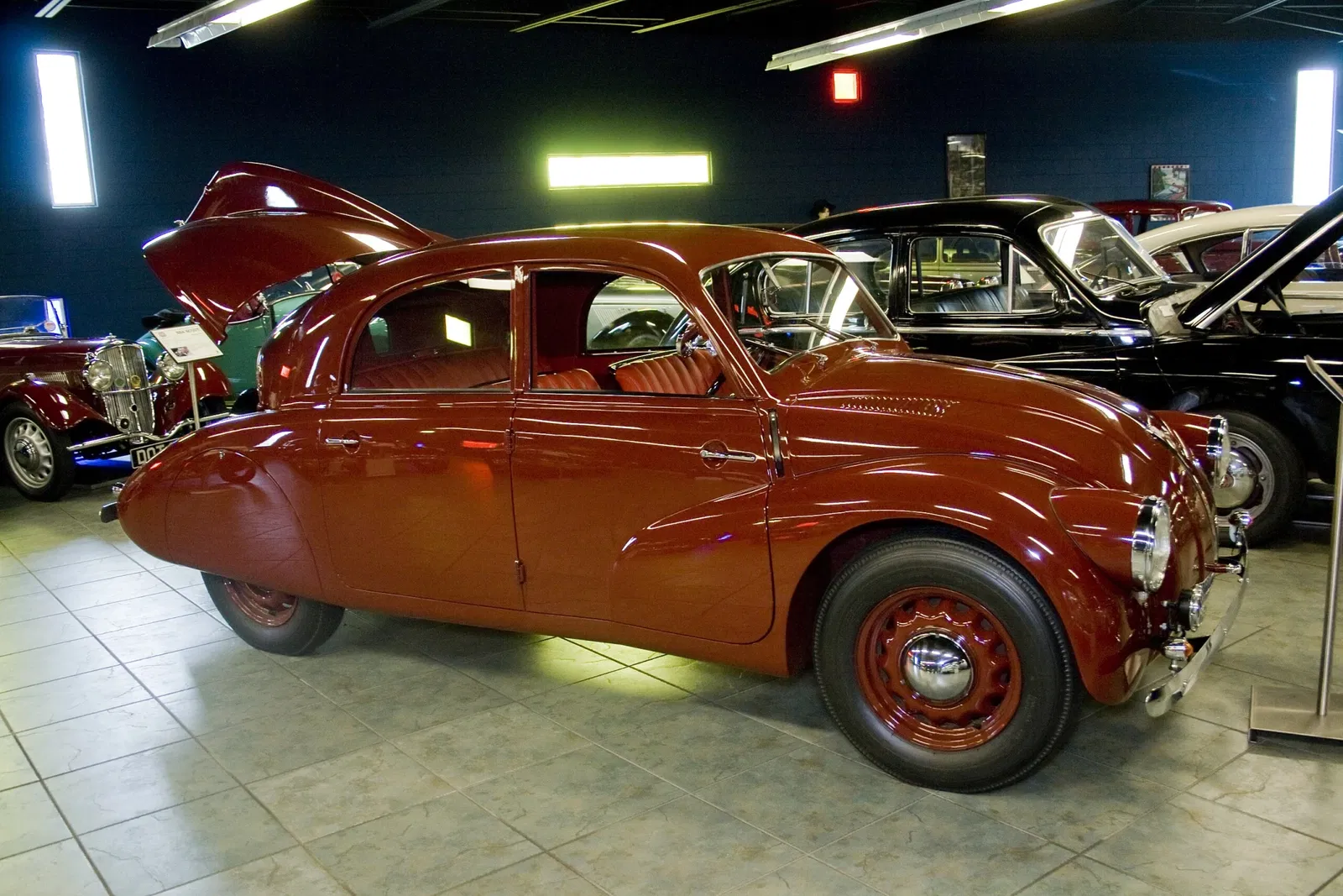 Tampa Bay Automobile Museum