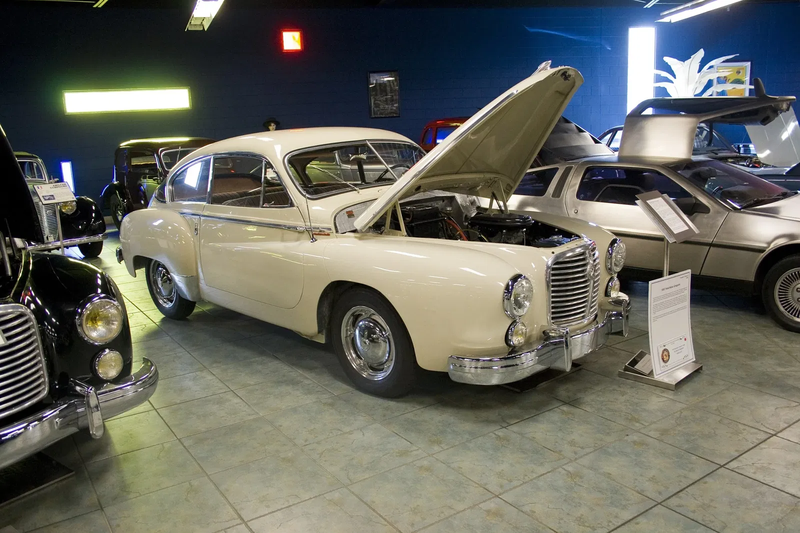 Tampa Bay Automobile Museum