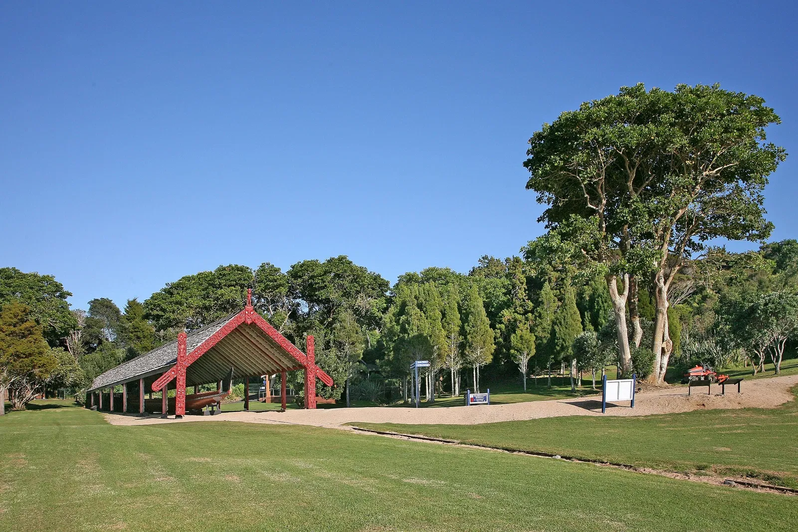 Te Kōngahu Museum of Waitangi