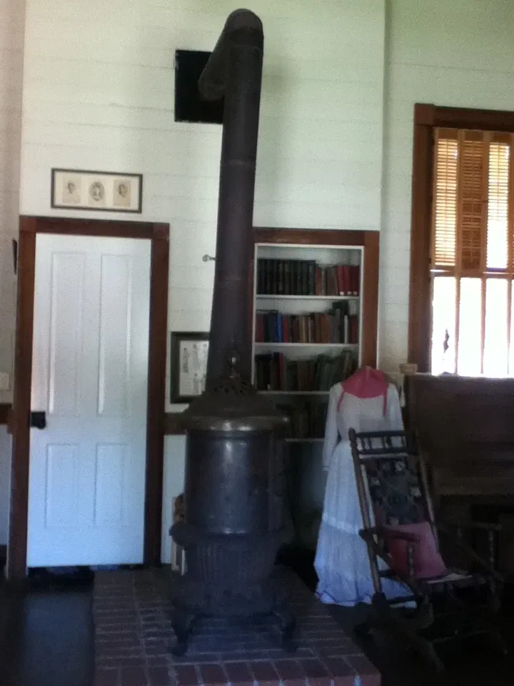 Dixie Schoolhouse