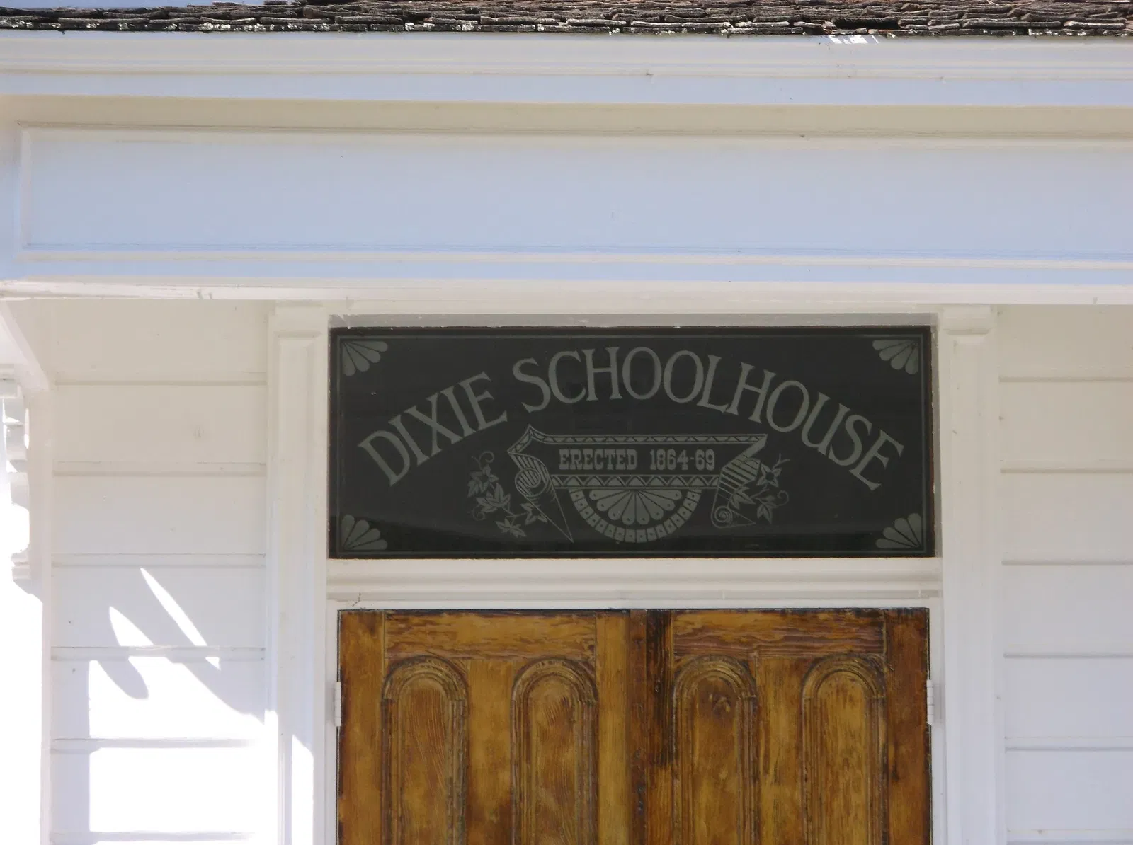 Dixie Schoolhouse