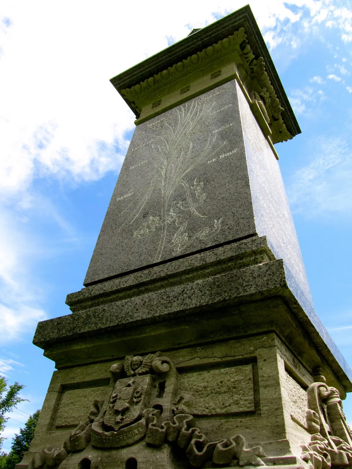 Cartier-Brébeuf National Historic Site