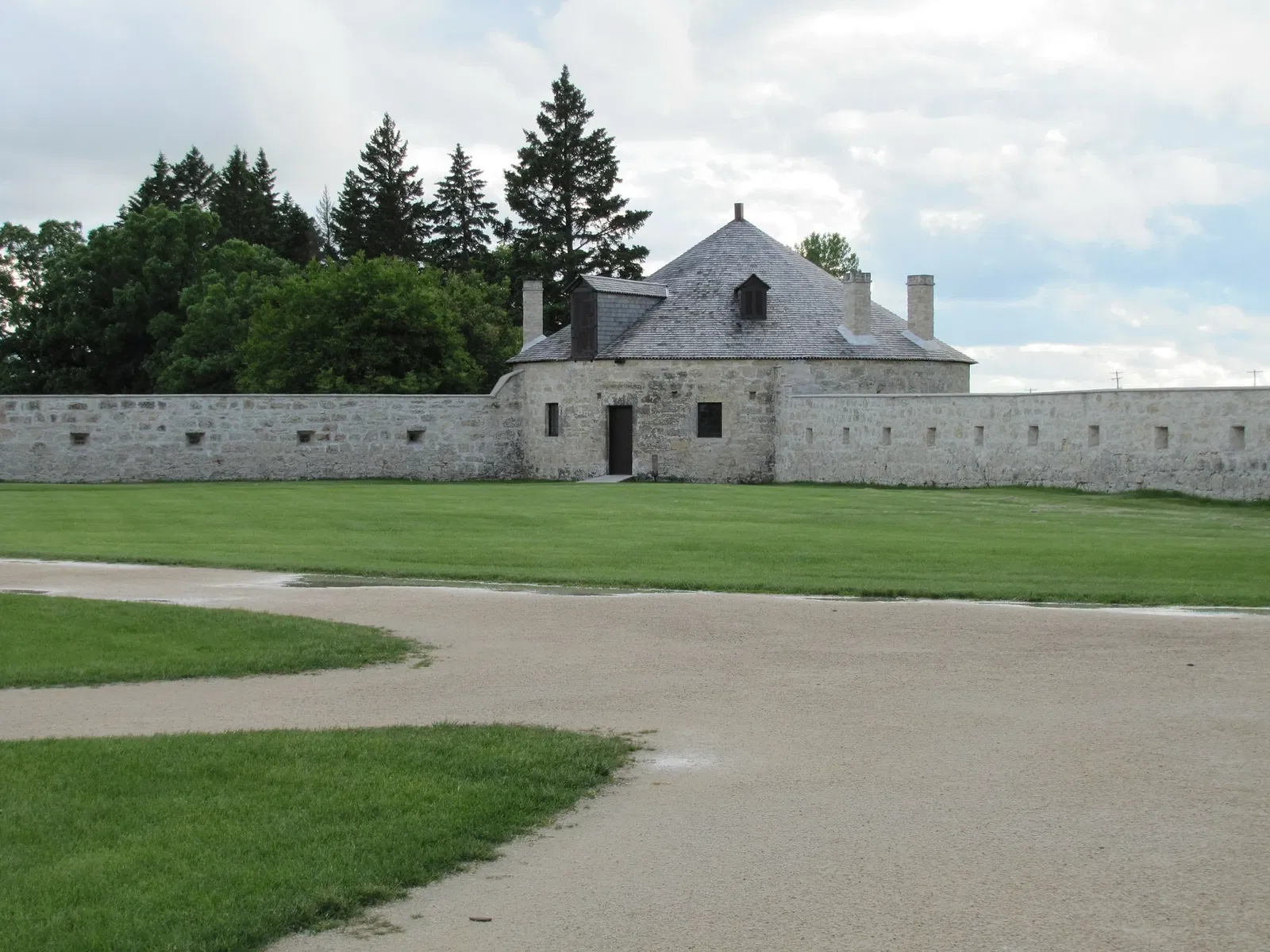 Lower Fort Garry