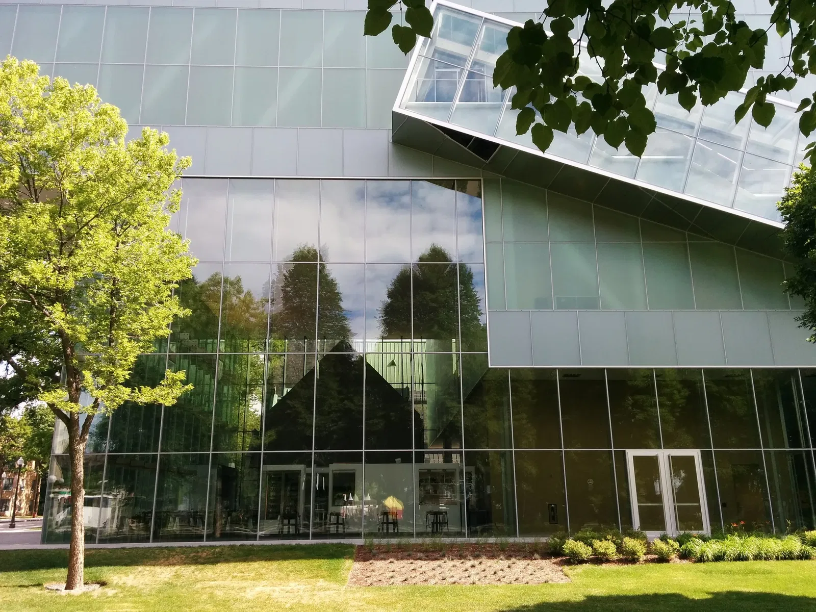 Pavillon Pierre-Lassonde