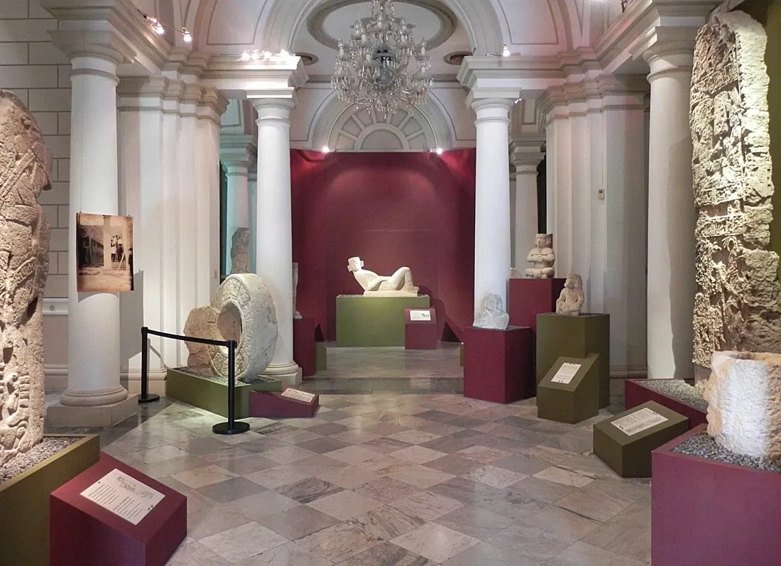 Museo Regional de Antropología de Yucatán, Palacio Cantón