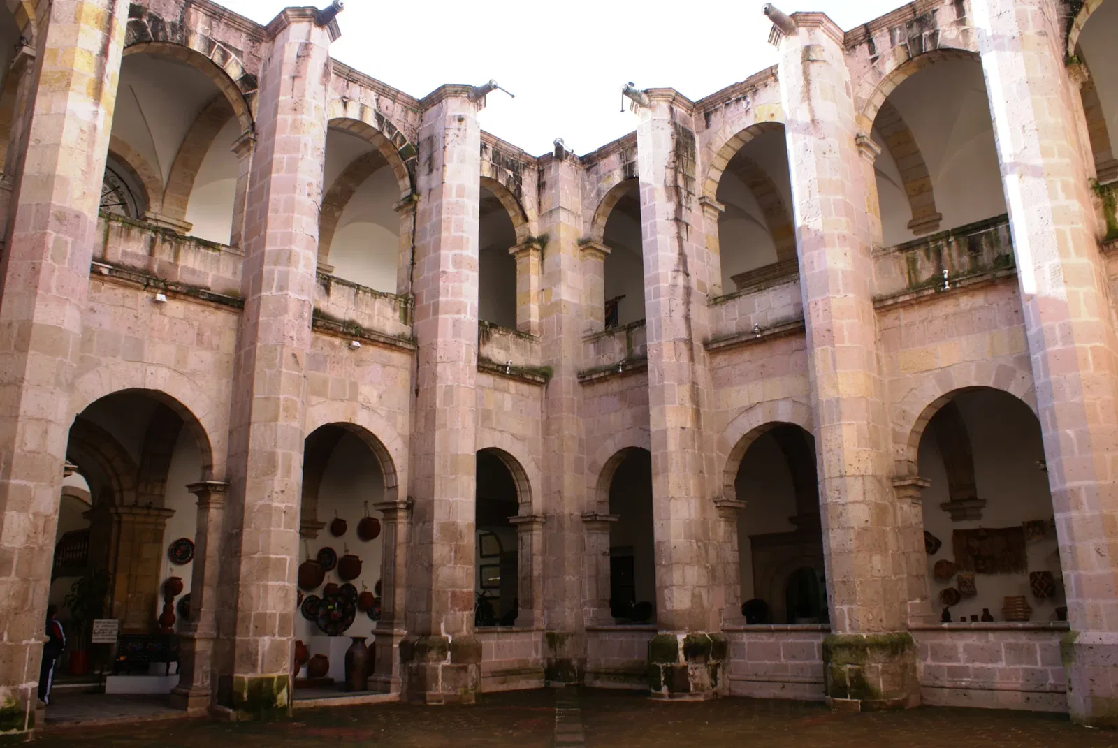 Instituto del Artesano Michoacano