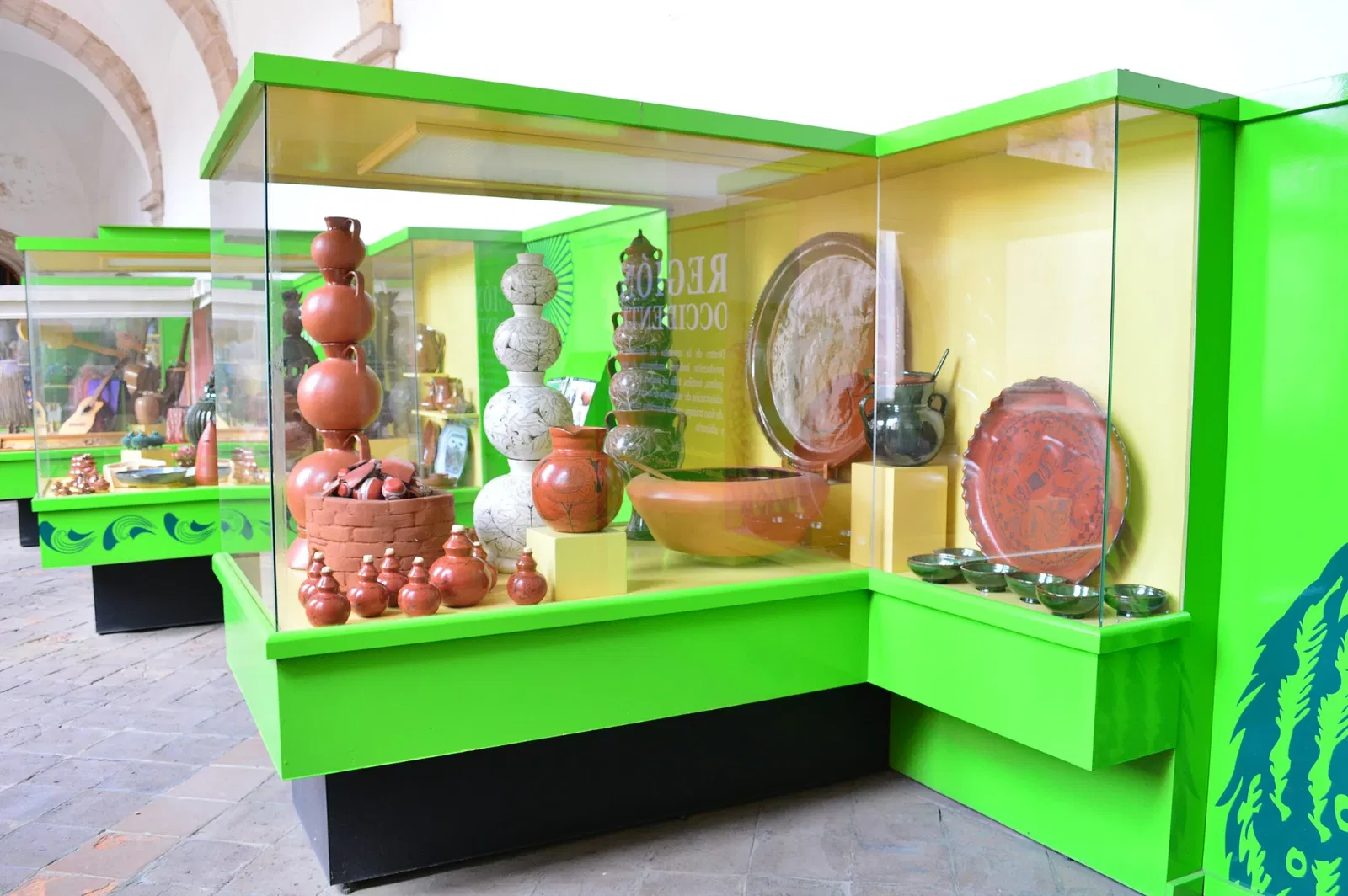 Instituto del Artesano Michoacano