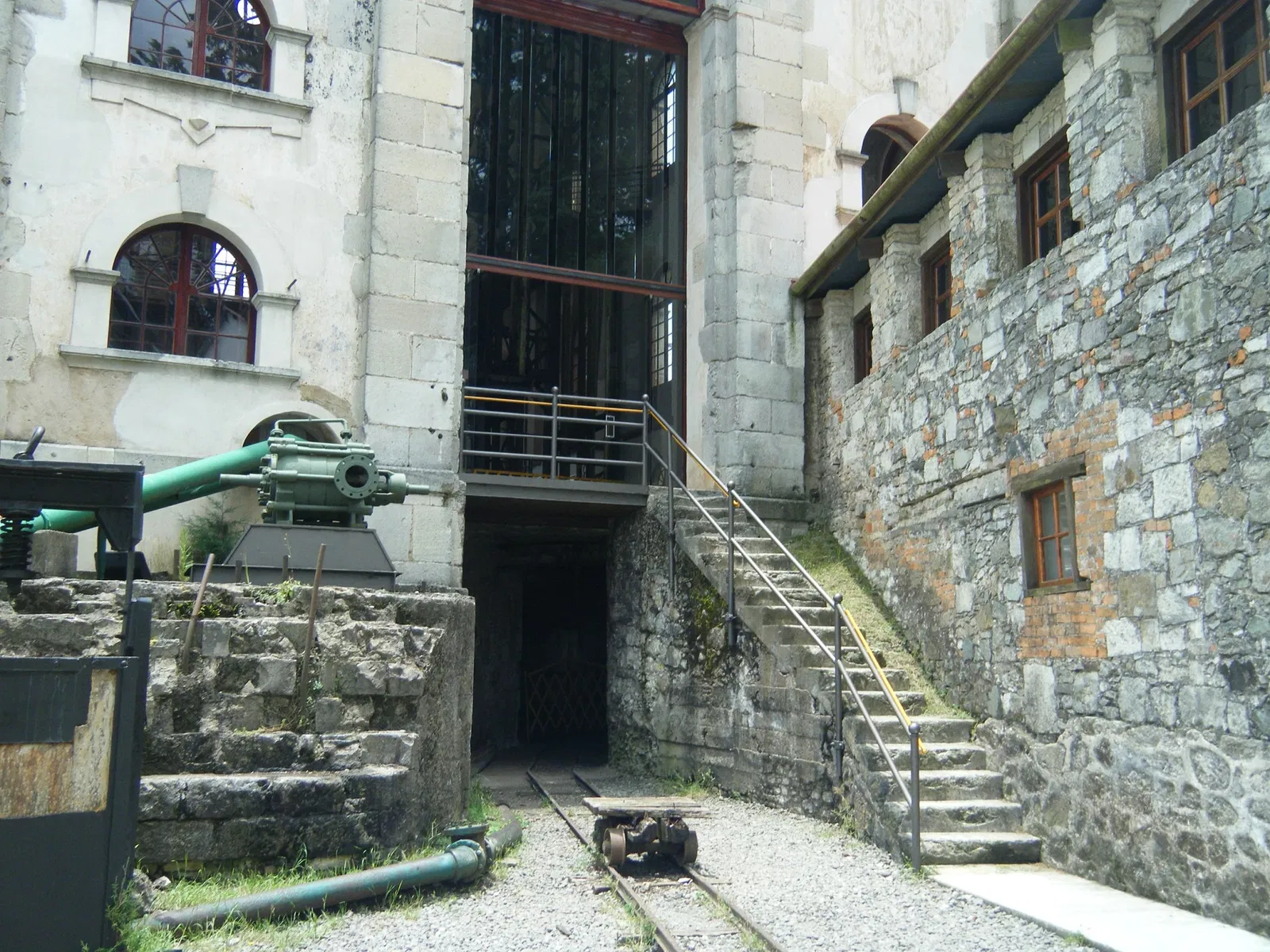 Site Museum and Interpretation Center Mina La Difficulty