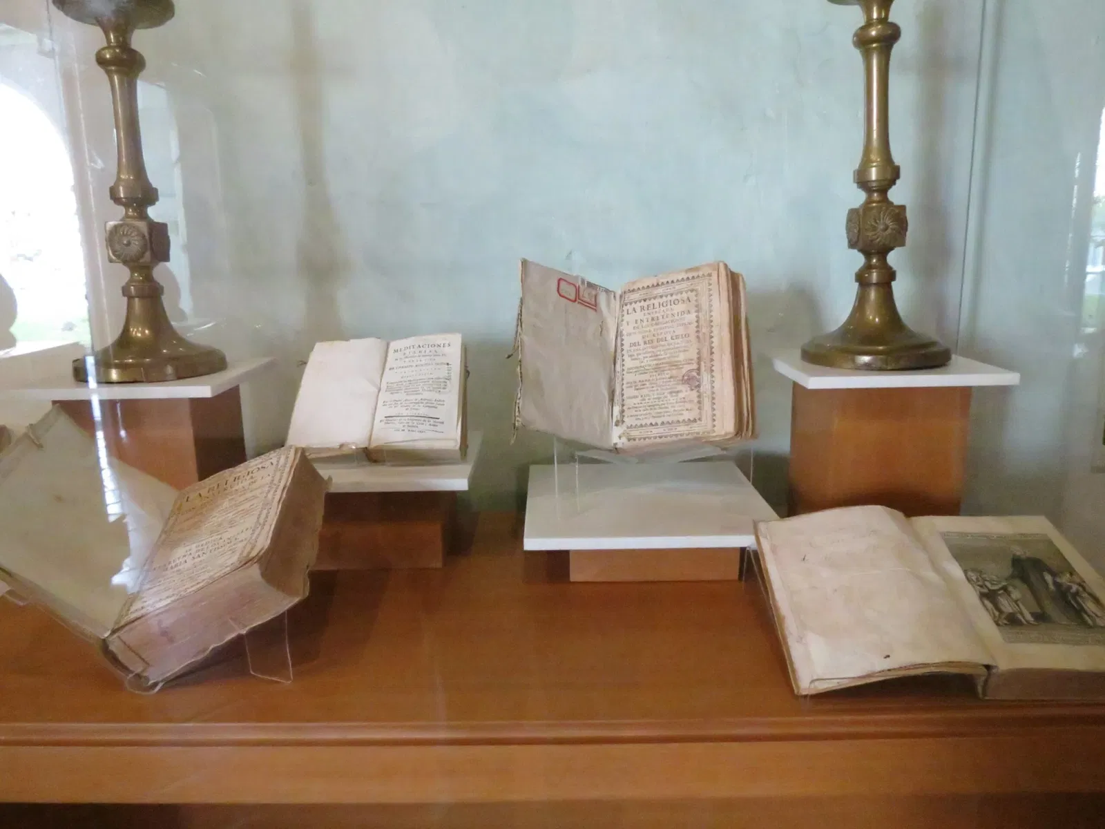 Museum of Religious Art Ex Convento de Santa Mónica