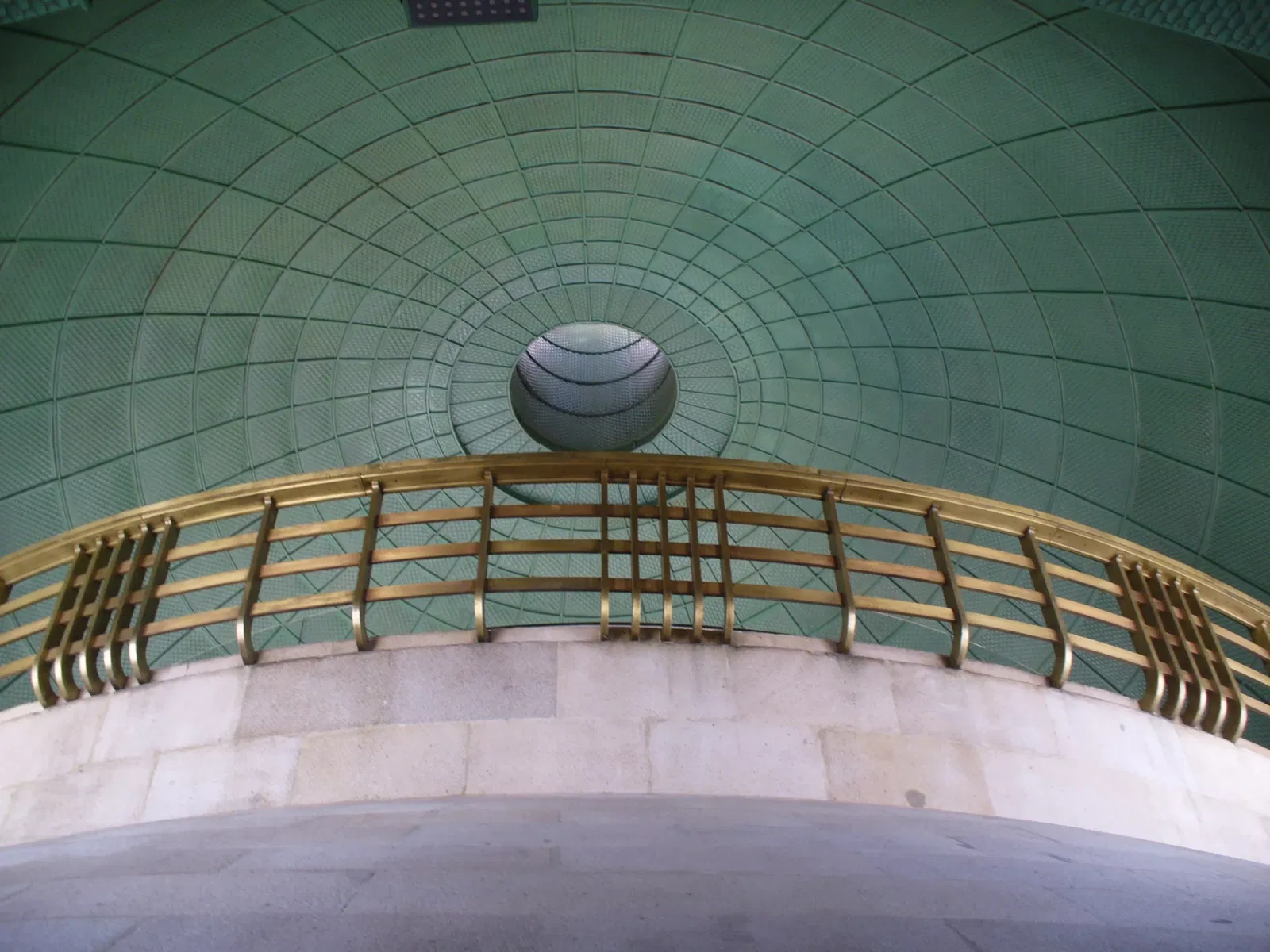 Monument to the Revolution