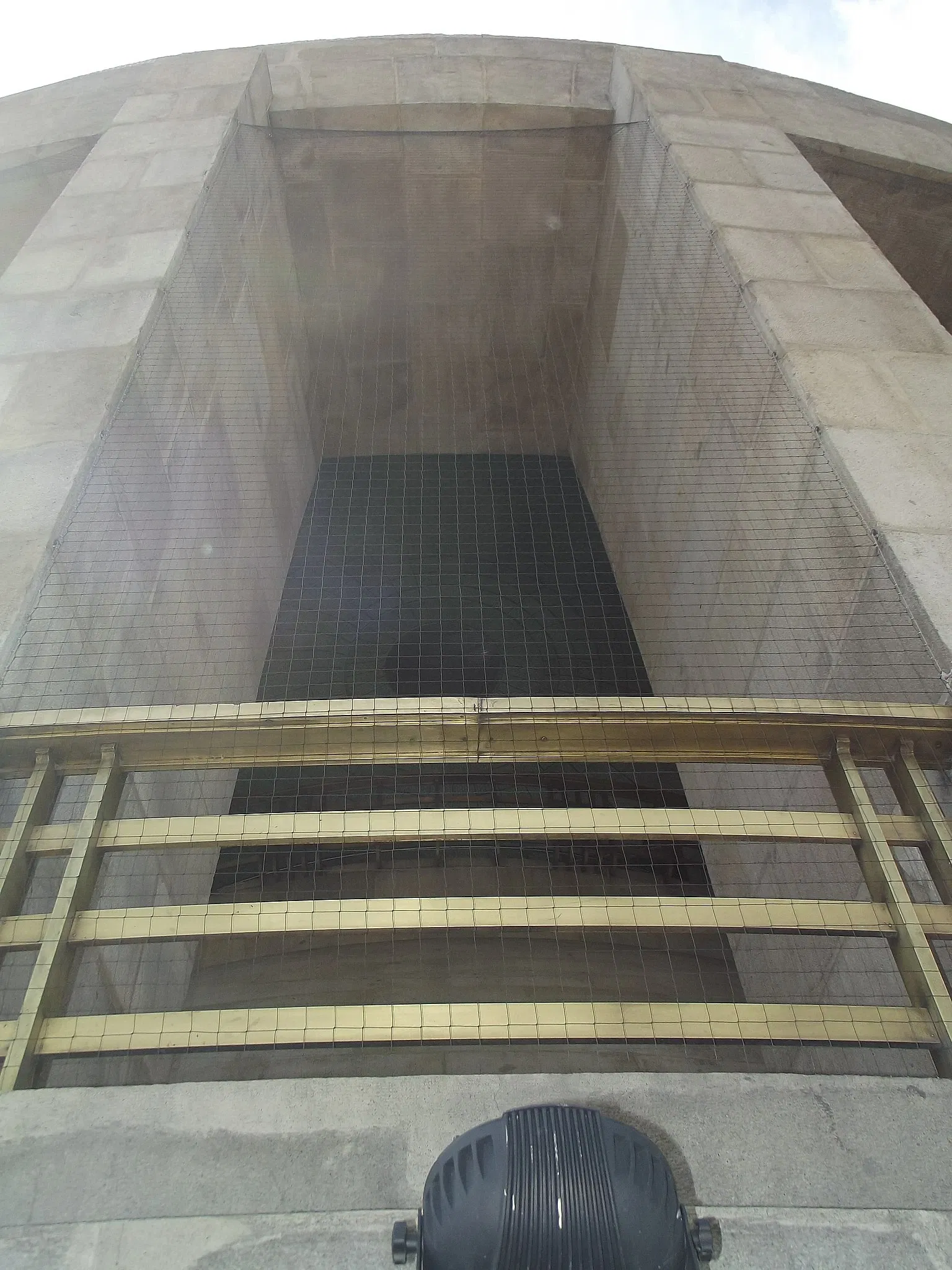 Monument to the Revolution