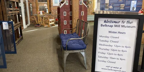 The Karagianis Gallery