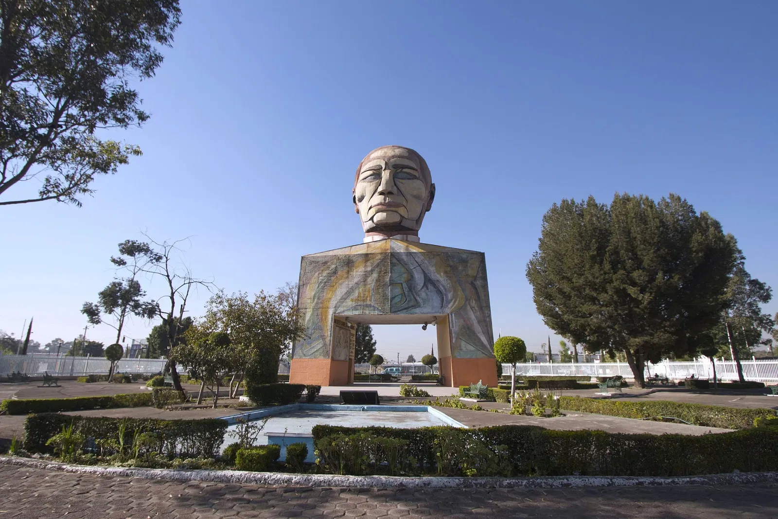 Monumento Cabeza de Juárez