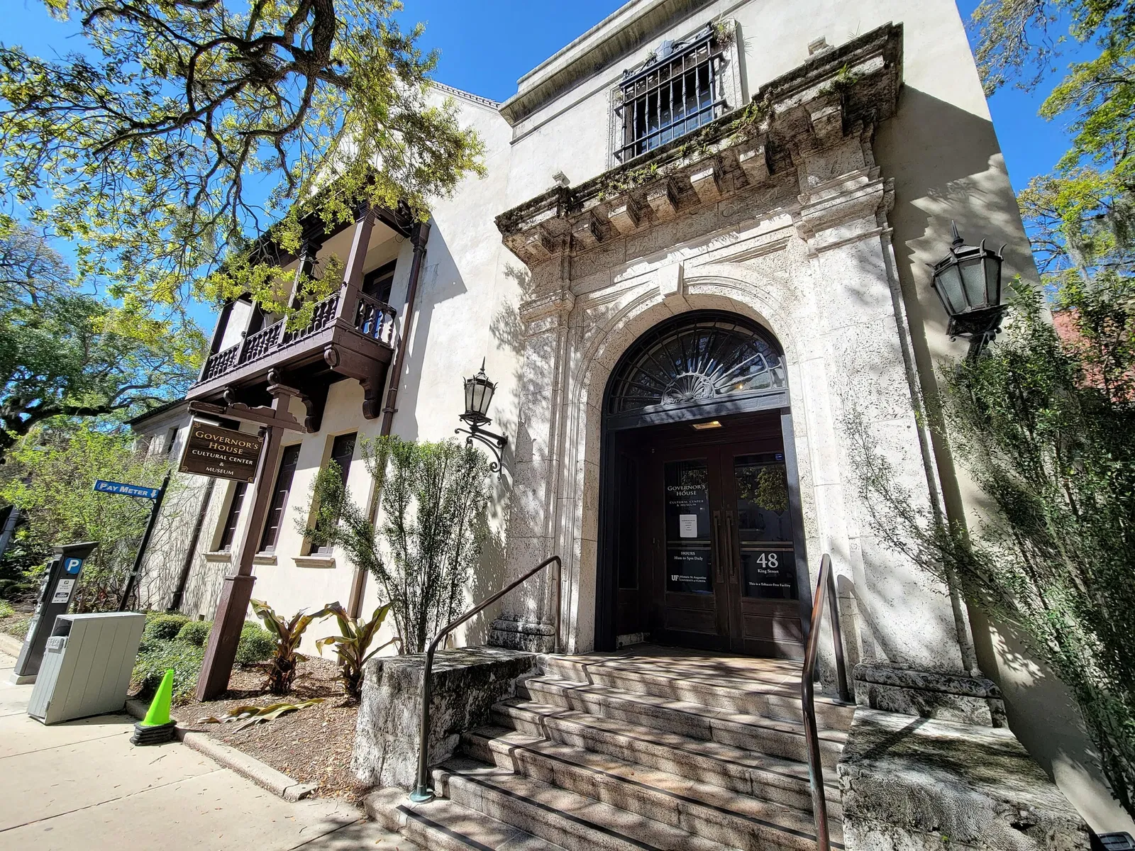 Governor's House Cultural Center and Museum