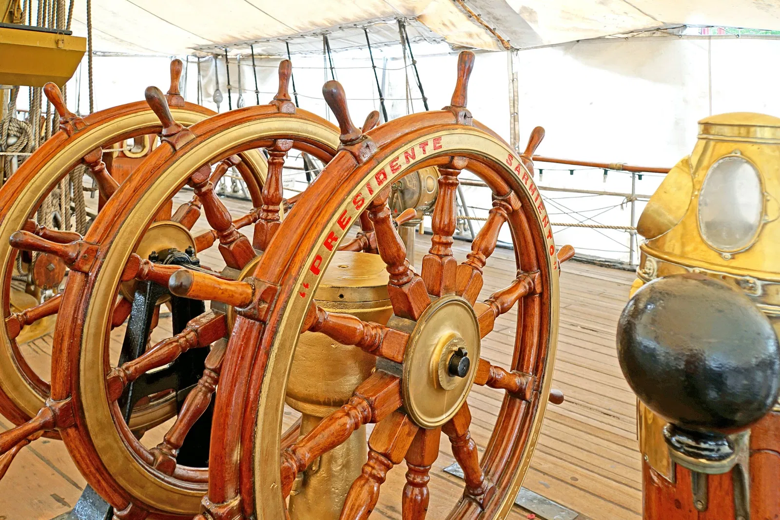 ARA Presidente Sarmiento