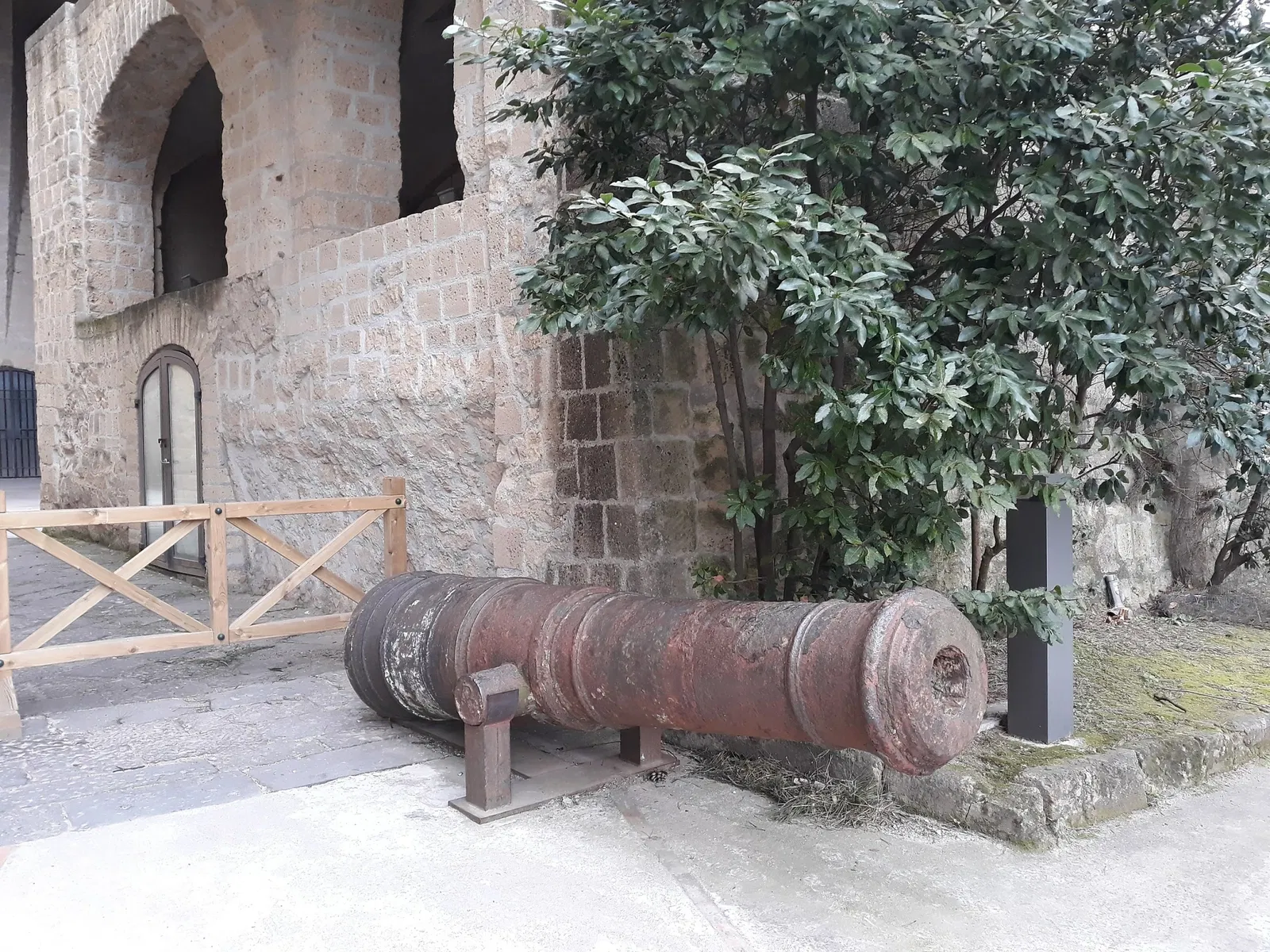 Castel Sant’Elmo (Neapel)