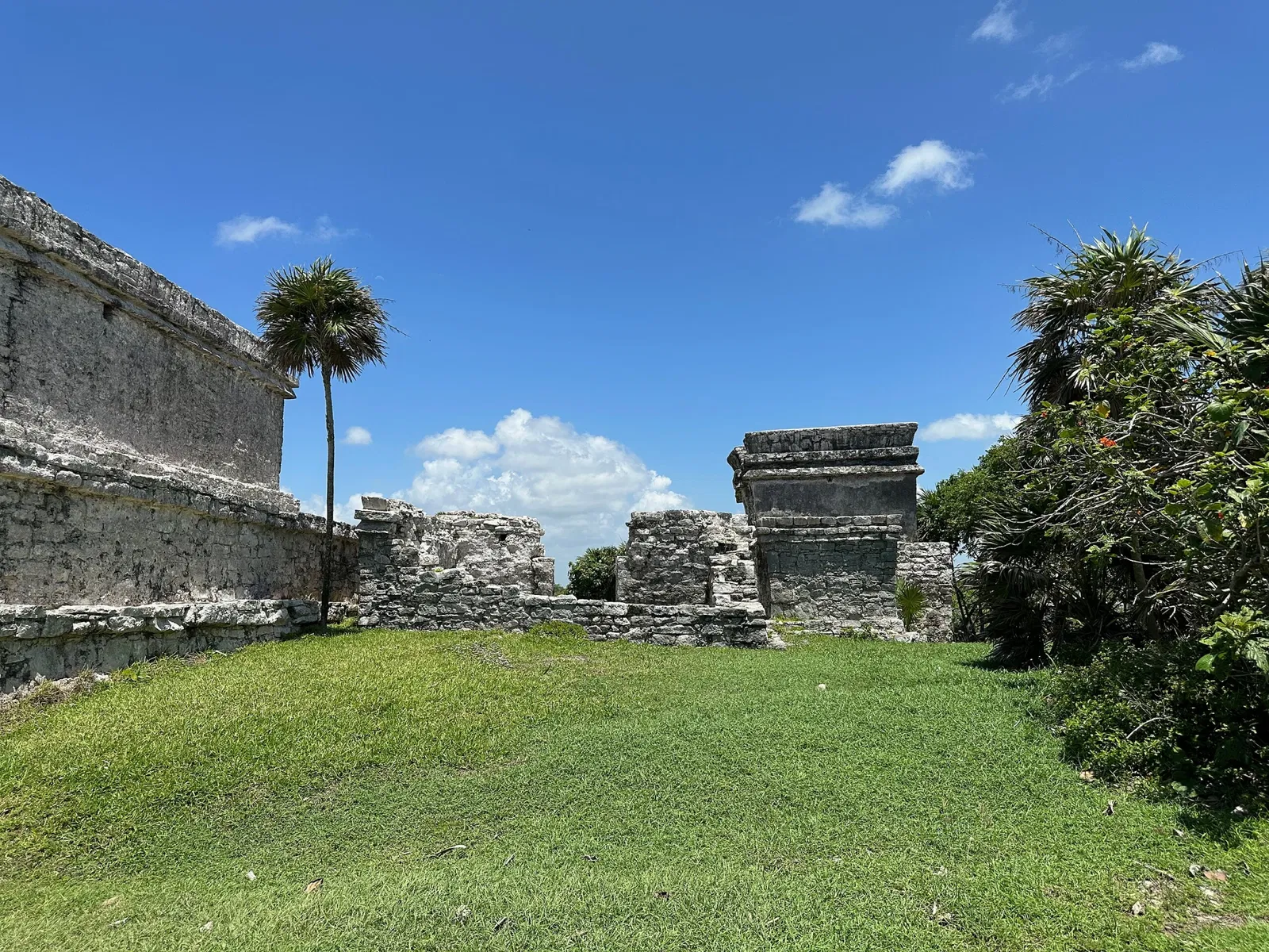 Mayan Ruins of Tulum - Zona Arqueológica de Tulum