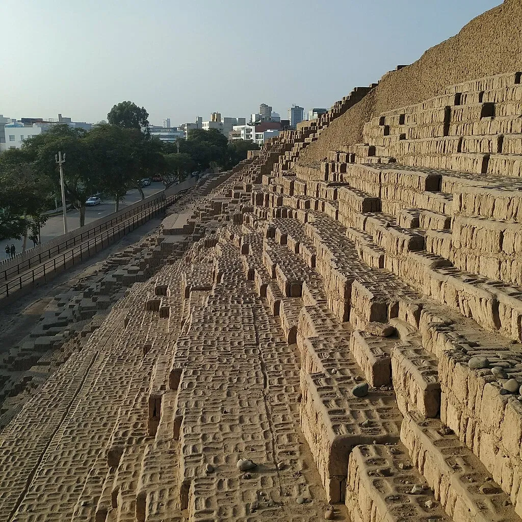 Huaca Pucllana