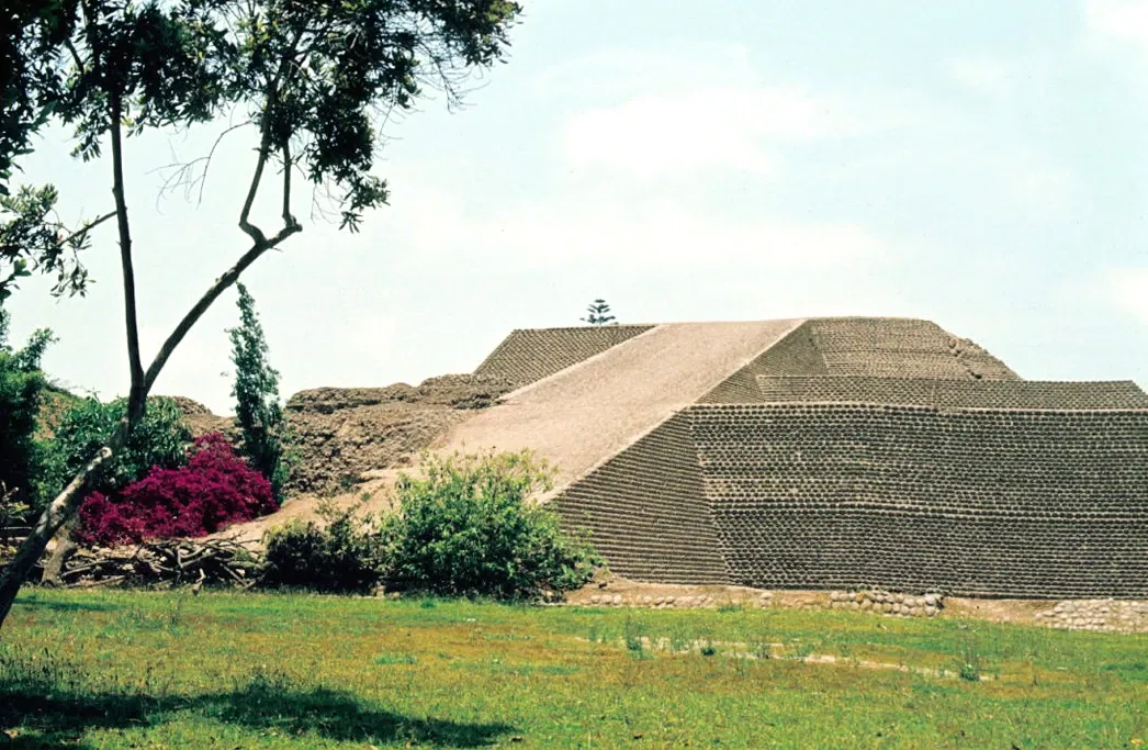 Huaca Huallamarca