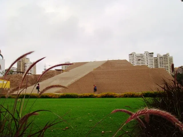 Huaca Huallamarca