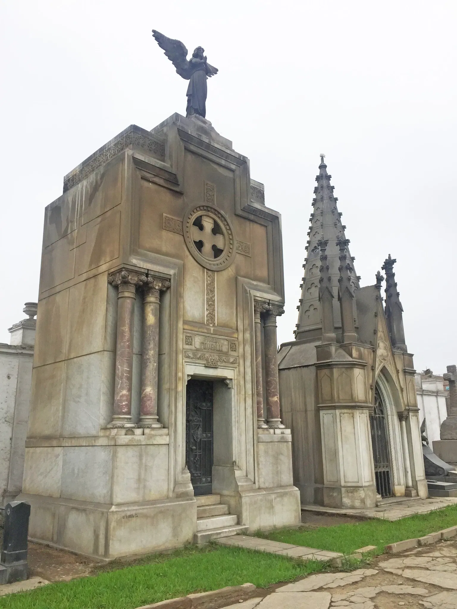Cementerio Presbítero Matías Maestro