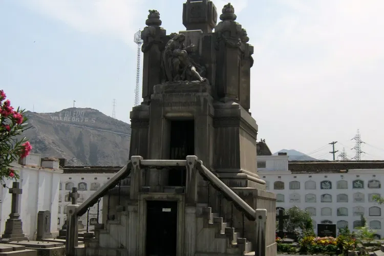Cementerio Presbítero Matías Maestro