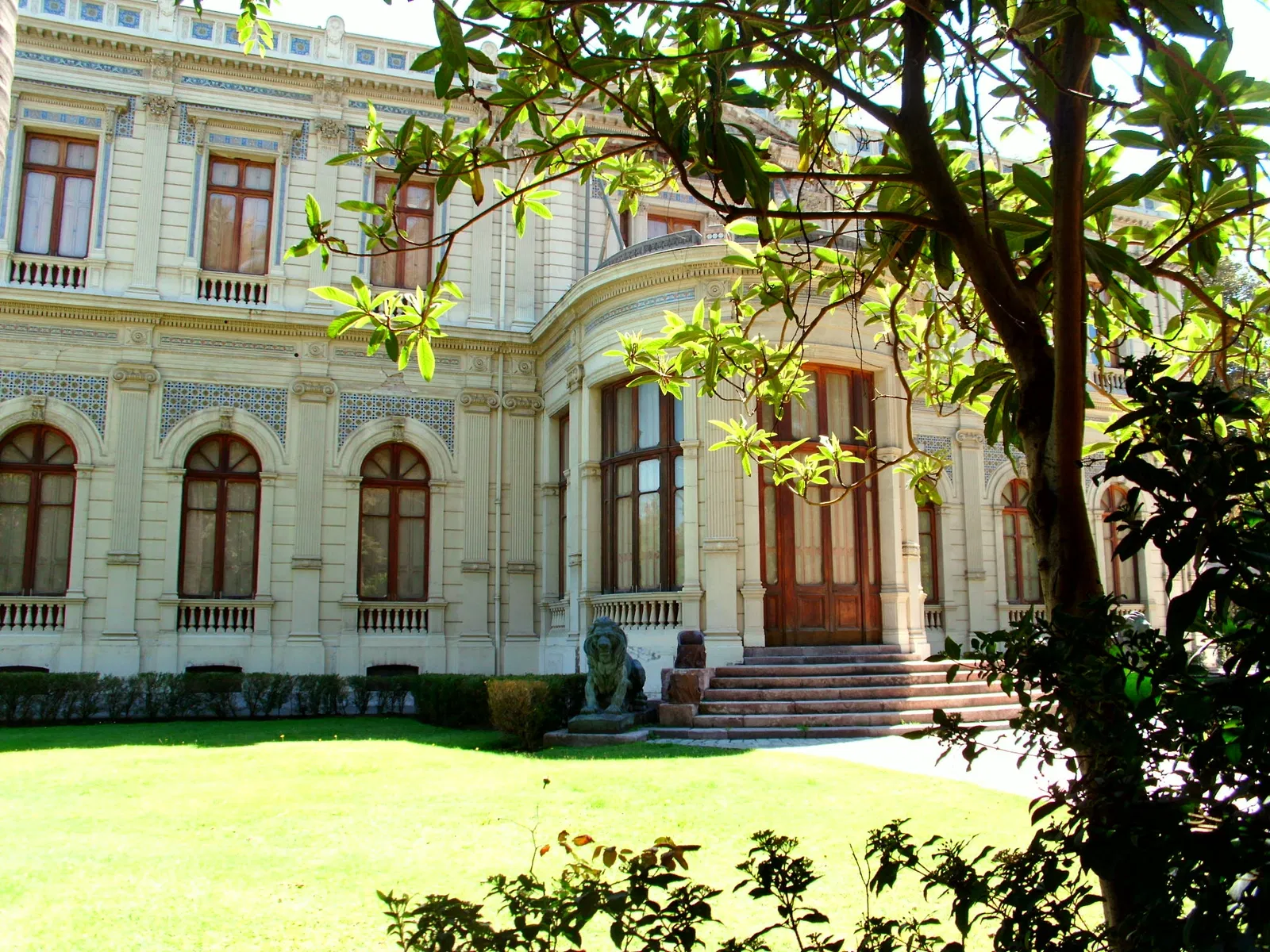 Museo Palacio Cousiño